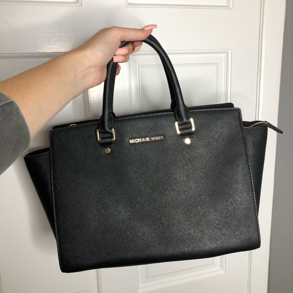 Michael Kors Selma Bag - Picture 1 of 16